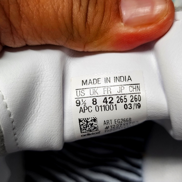 Adidas Stan Smith Sneakers - Picture 5 of 6